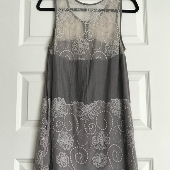 Kimchi Blue (Anthropologie) grey and lace dress - Picture 2 of 3